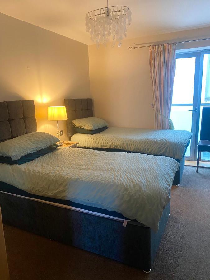 Appartamento Blue Pool View Portrush Esterno foto